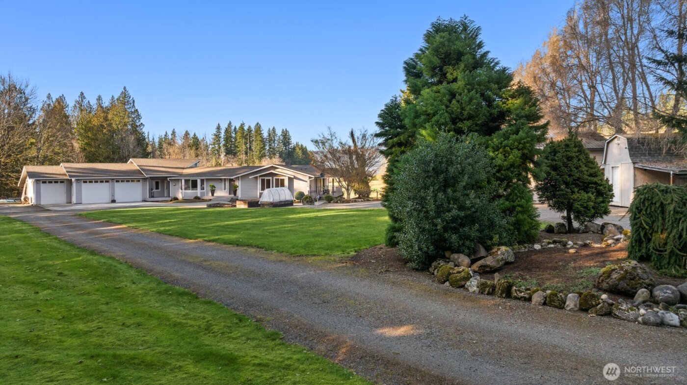 26808 SE 216th Street , Maple Valley, WA 98038