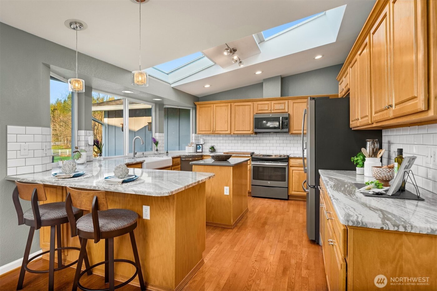 26808 SE 216th Street , Maple Valley, WA 98038