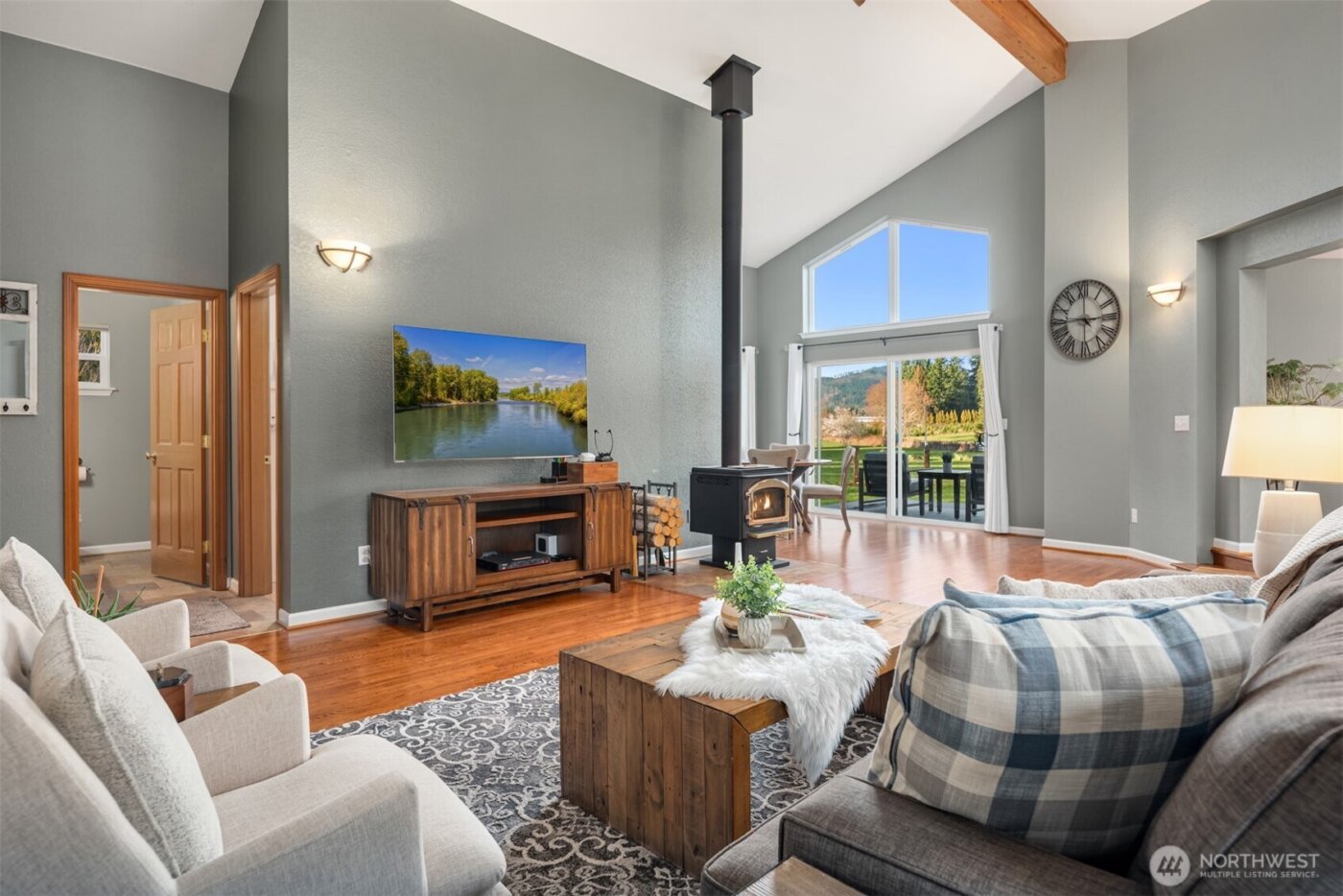 26808 SE 216th Street , Maple Valley, WA 98038