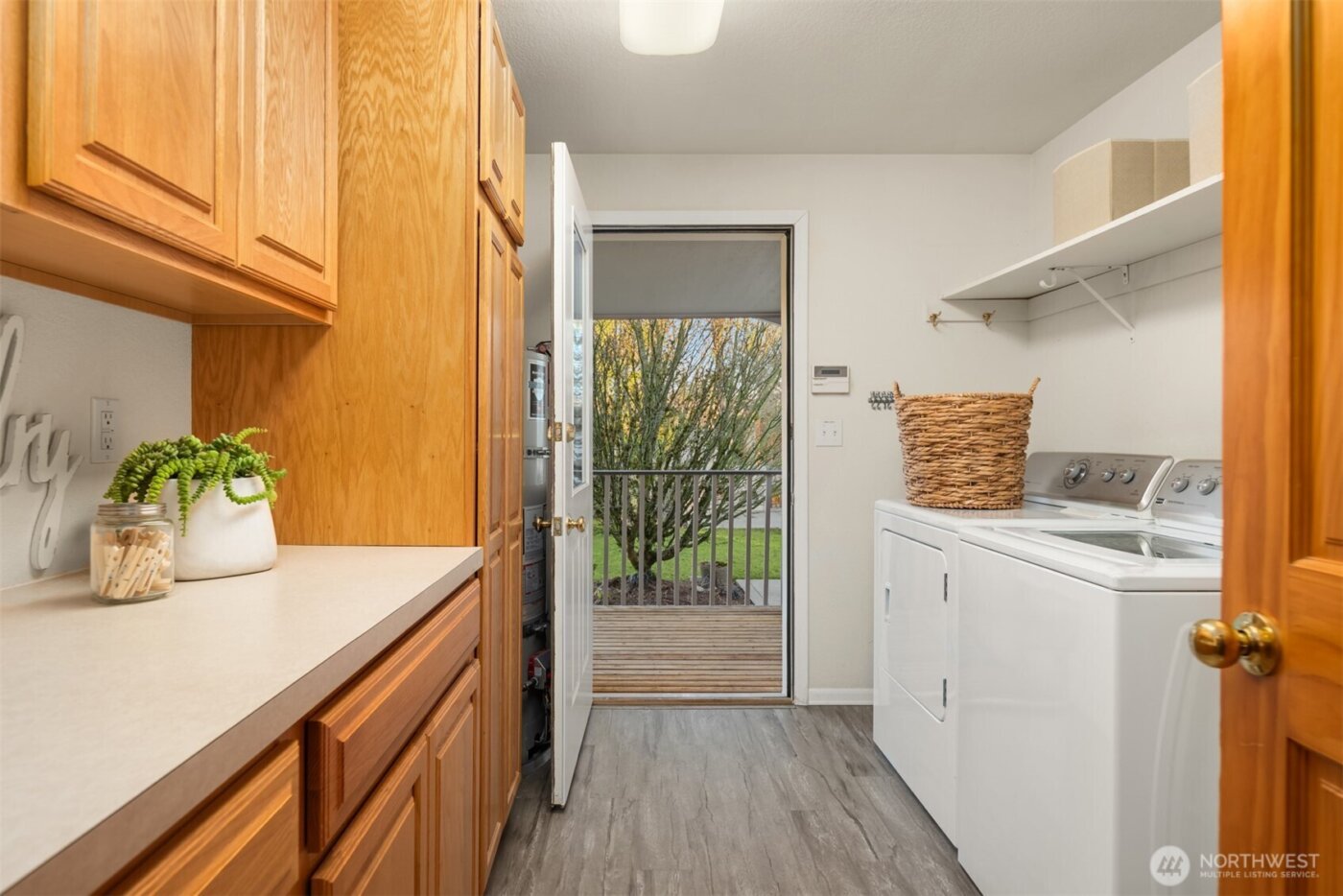 26808 SE 216th Street , Maple Valley, WA 98038