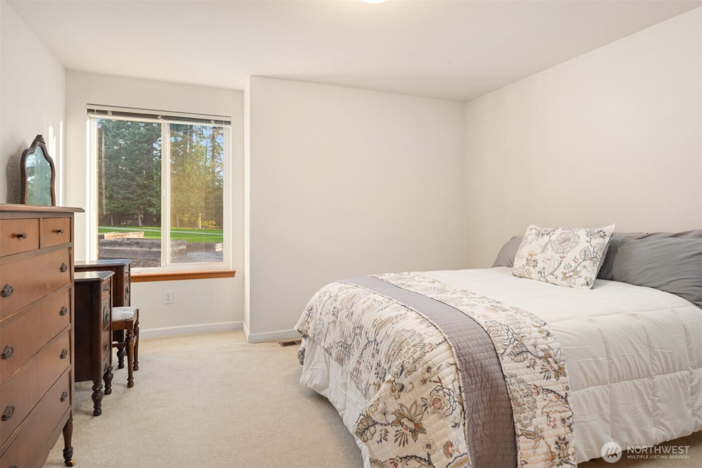 26808 SE 216th Street , Maple Valley, WA 98038