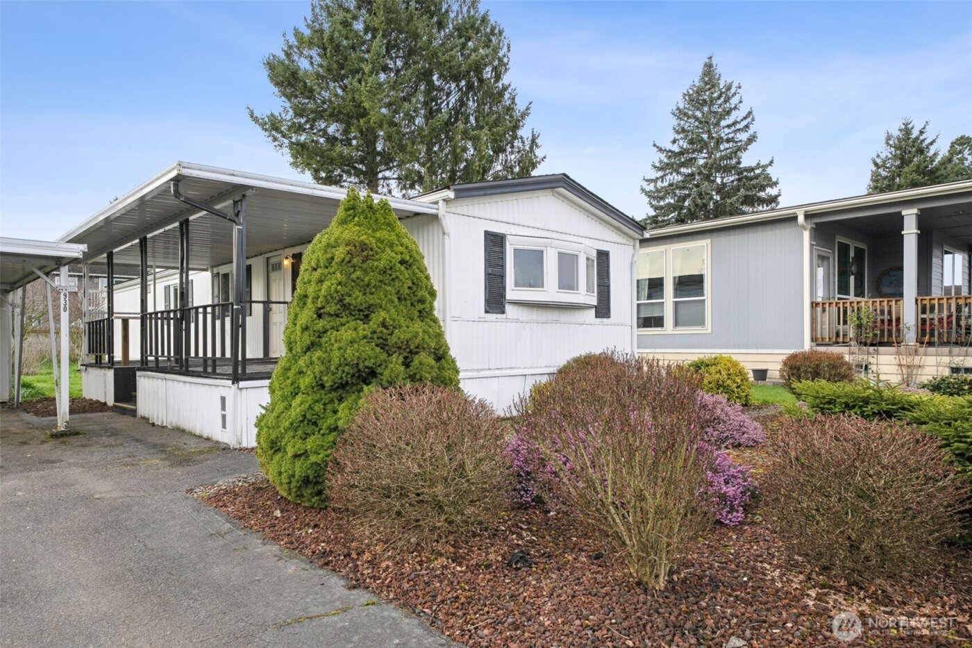 930 Mountain Villa Loop , Enumclaw, WA 98022
