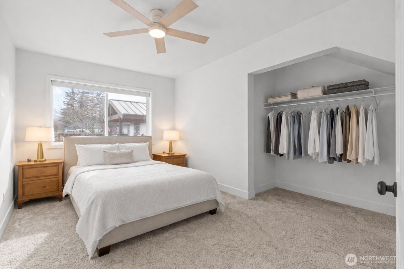 1355 McHugh Avenue , Enumclaw, WA 98022