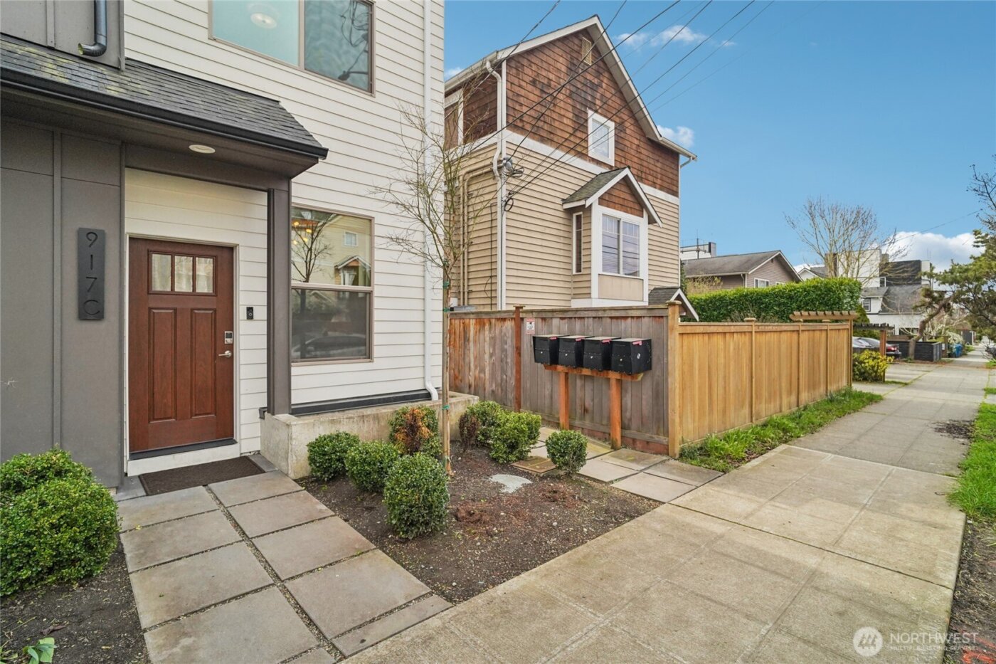 917 NW 52nd Street #C, Seattle, WA 98107