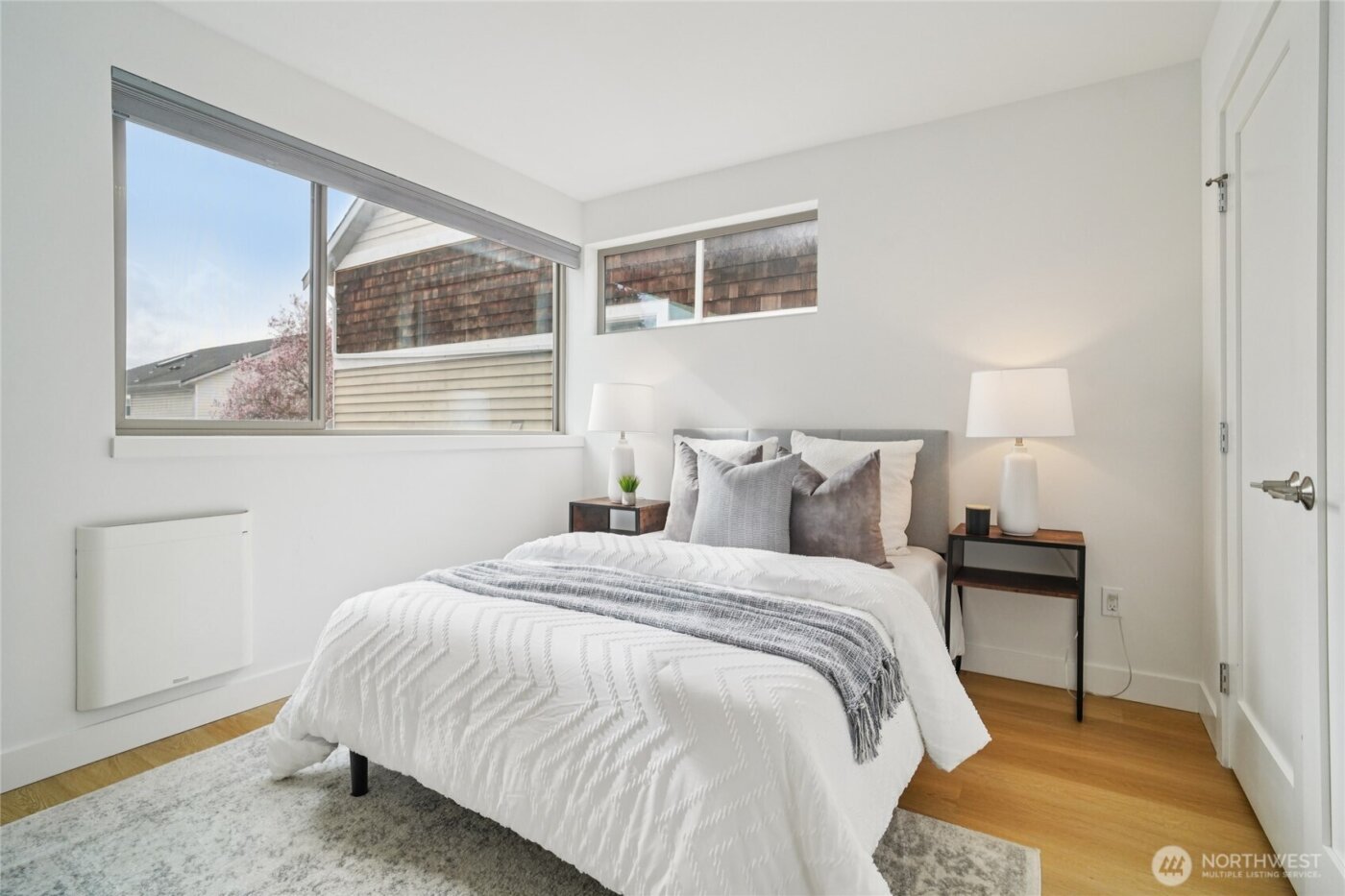 917 NW 52nd Street #C, Seattle, WA 98107