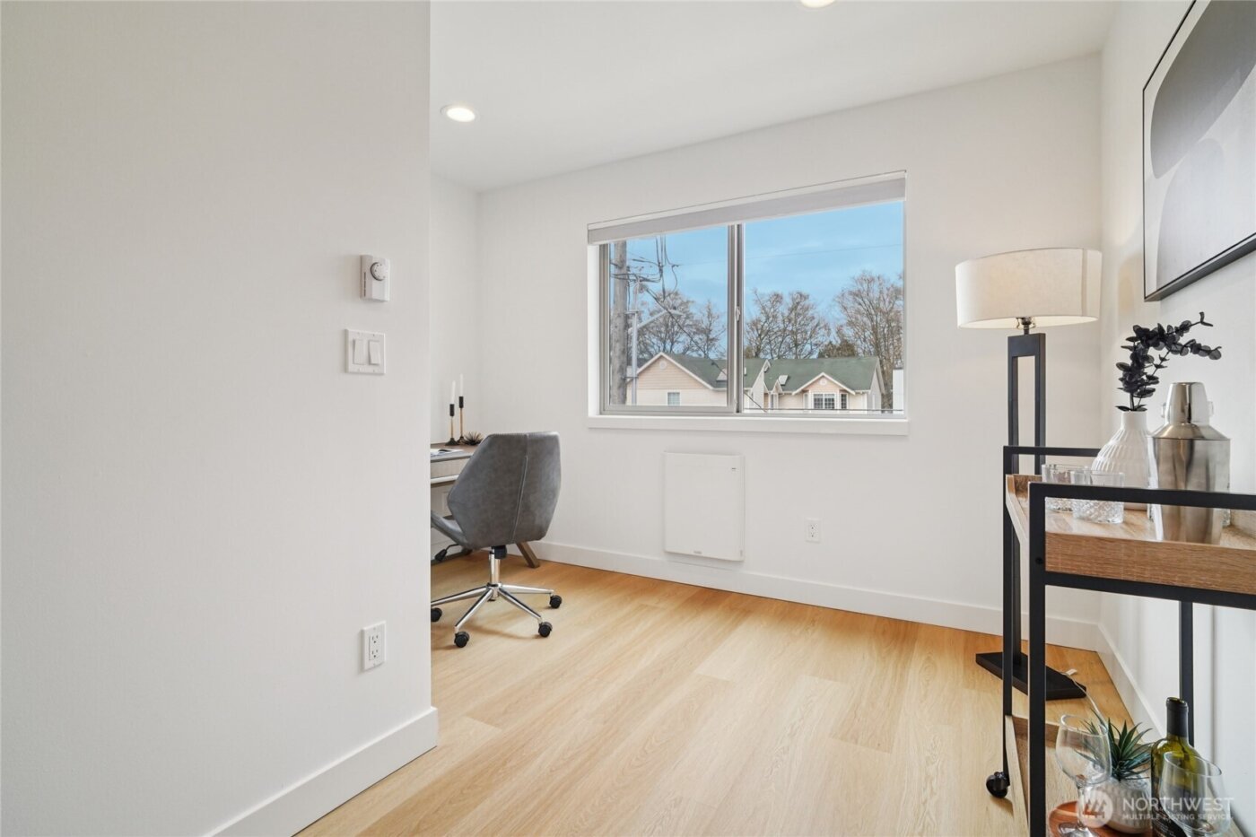 917 NW 52nd Street #C, Seattle, WA 98107