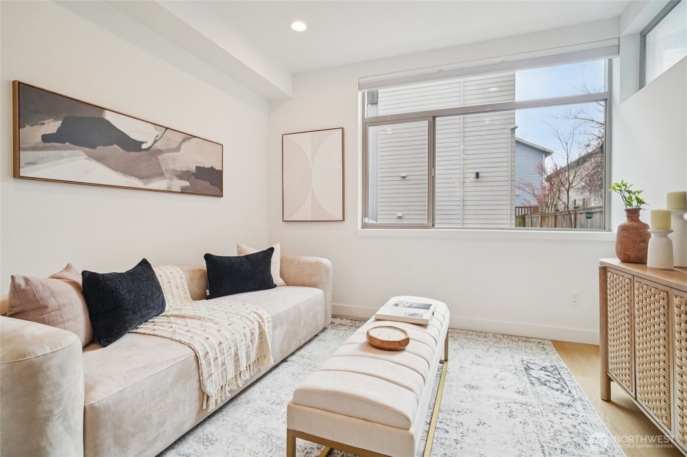 917 NW 52nd Street #C, Seattle, WA 98107