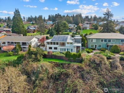 1818 Seaview Avenue , Coupeville, WA 98239