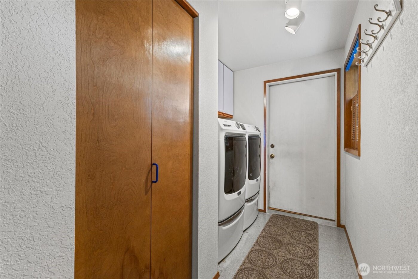 1818 Seaview Avenue , Coupeville, WA 98239