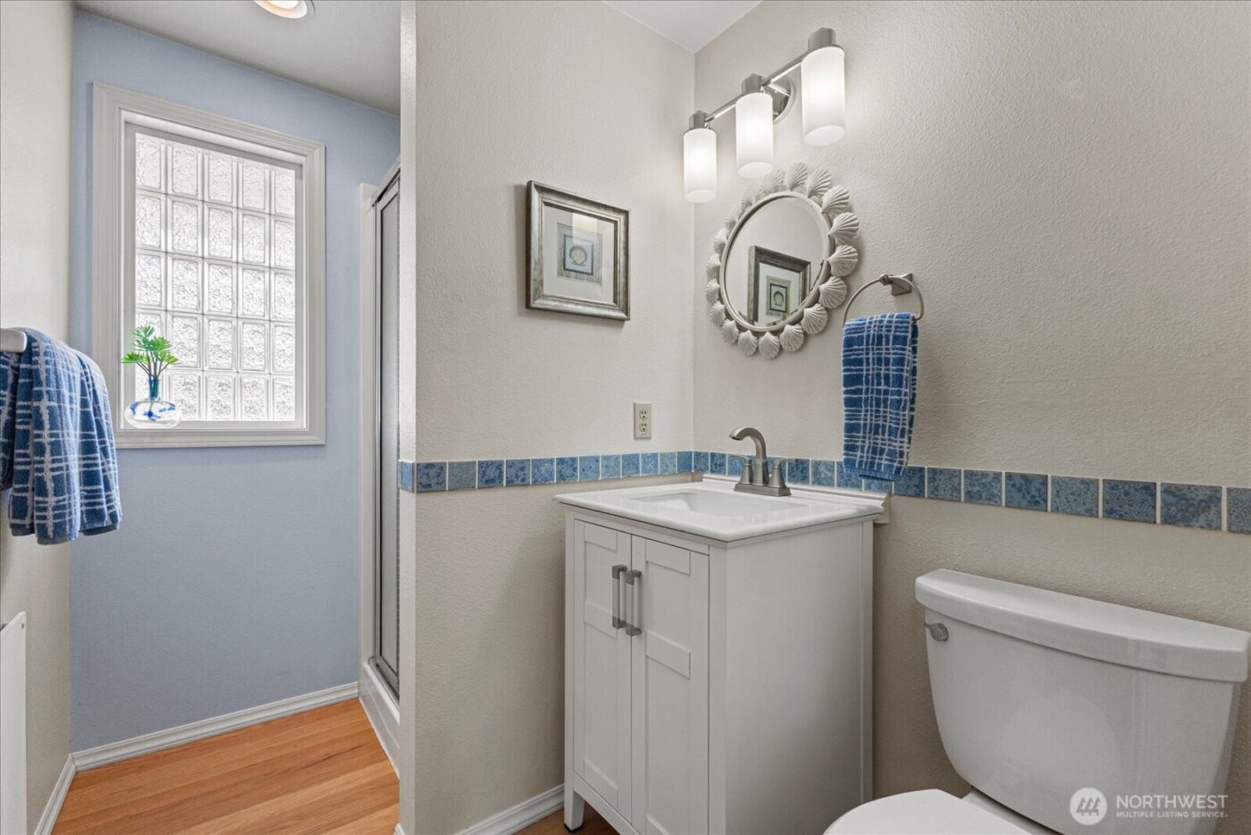 1818 Seaview Avenue , Coupeville, WA 98239