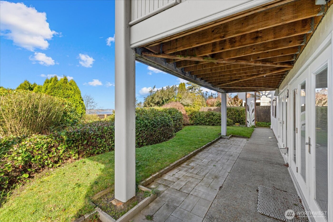 1818 Seaview Avenue , Coupeville, WA 98239