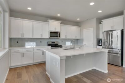 12478 SE 301st Place , Auburn, WA 98092 - Photo 15