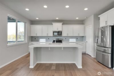 12478 SE 301st Place , Auburn, WA 98092 - Photo 16
