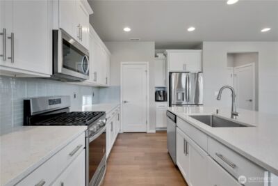 12478 SE 301st Place , Auburn, WA 98092 - Photo 17