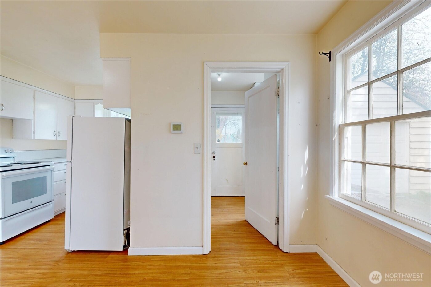 522 SW First , College Place, WA 99324