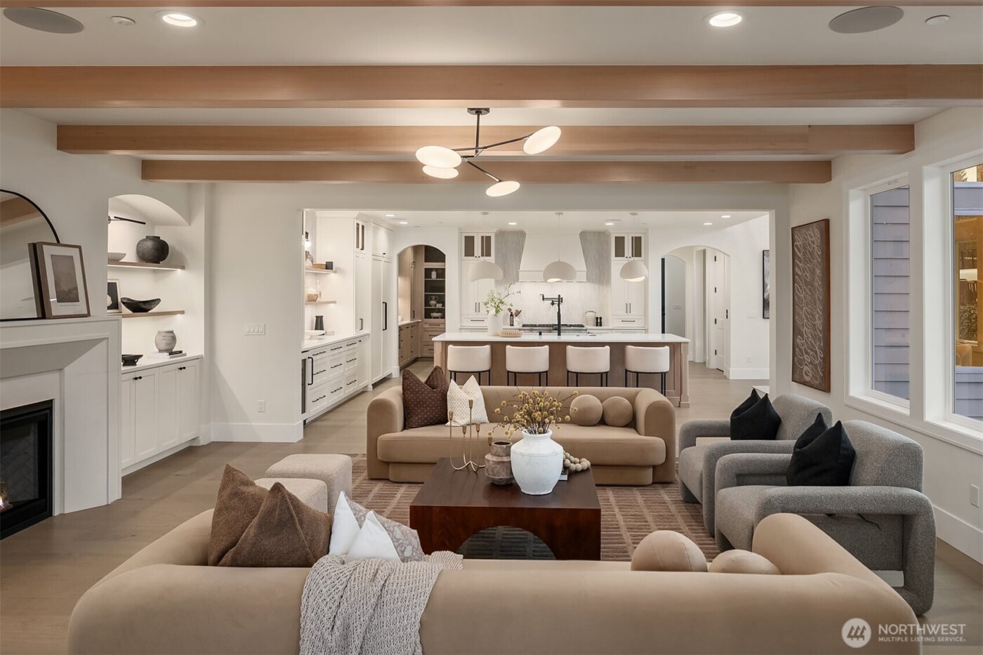 1813 A 3rd Street , Kirkland, WA 98033