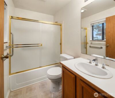 1604 11th Avenue S #201, Seattle, WA 98134 - Photo 17