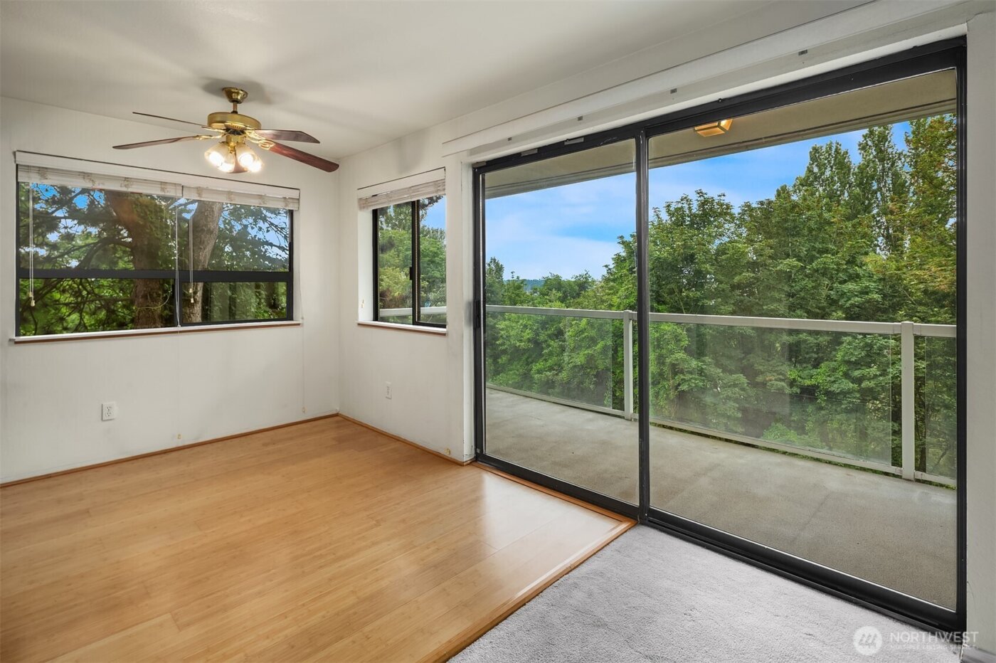 1604 11th Avenue S #201, Seattle, WA 98134