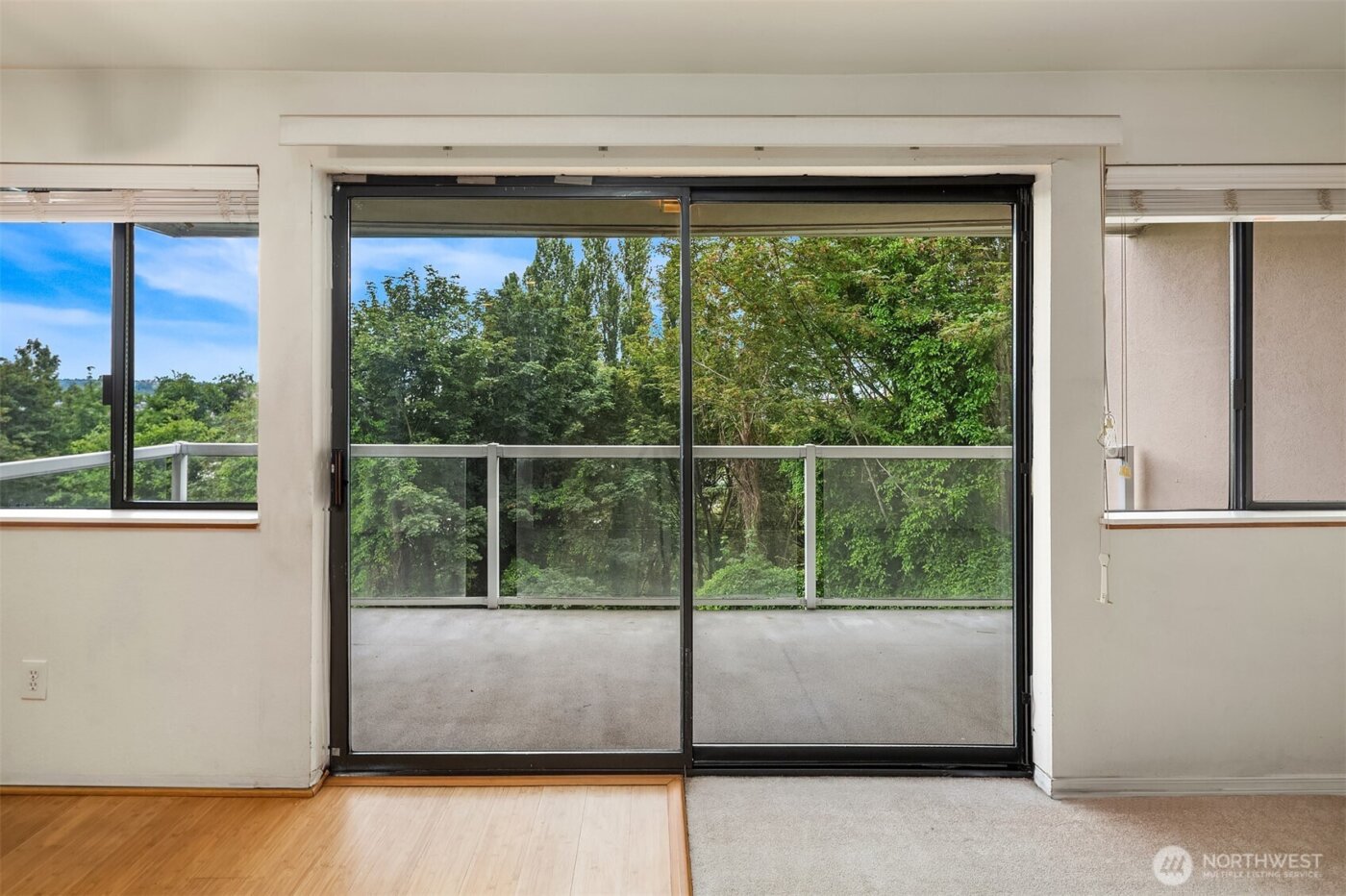 1604 11th Avenue S #201, Seattle, WA 98134