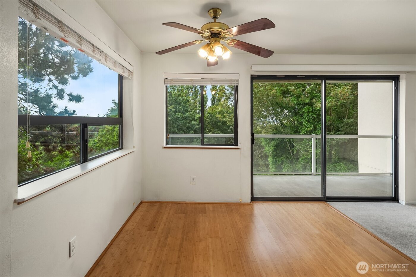 1604 11th Avenue S #201, Seattle, WA 98134