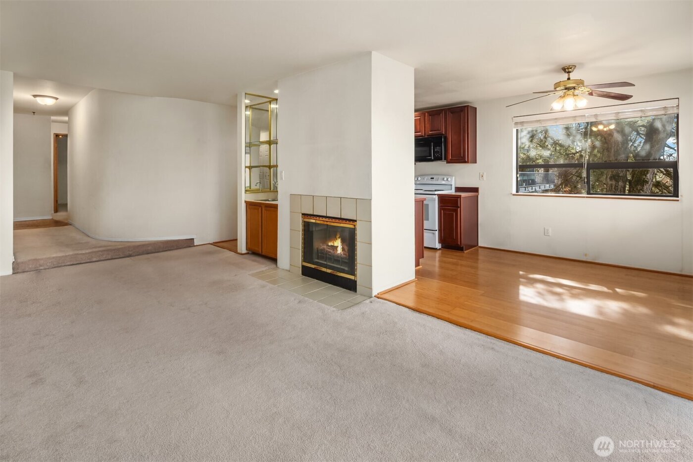 1604 11th Avenue S #201, Seattle, WA 98134