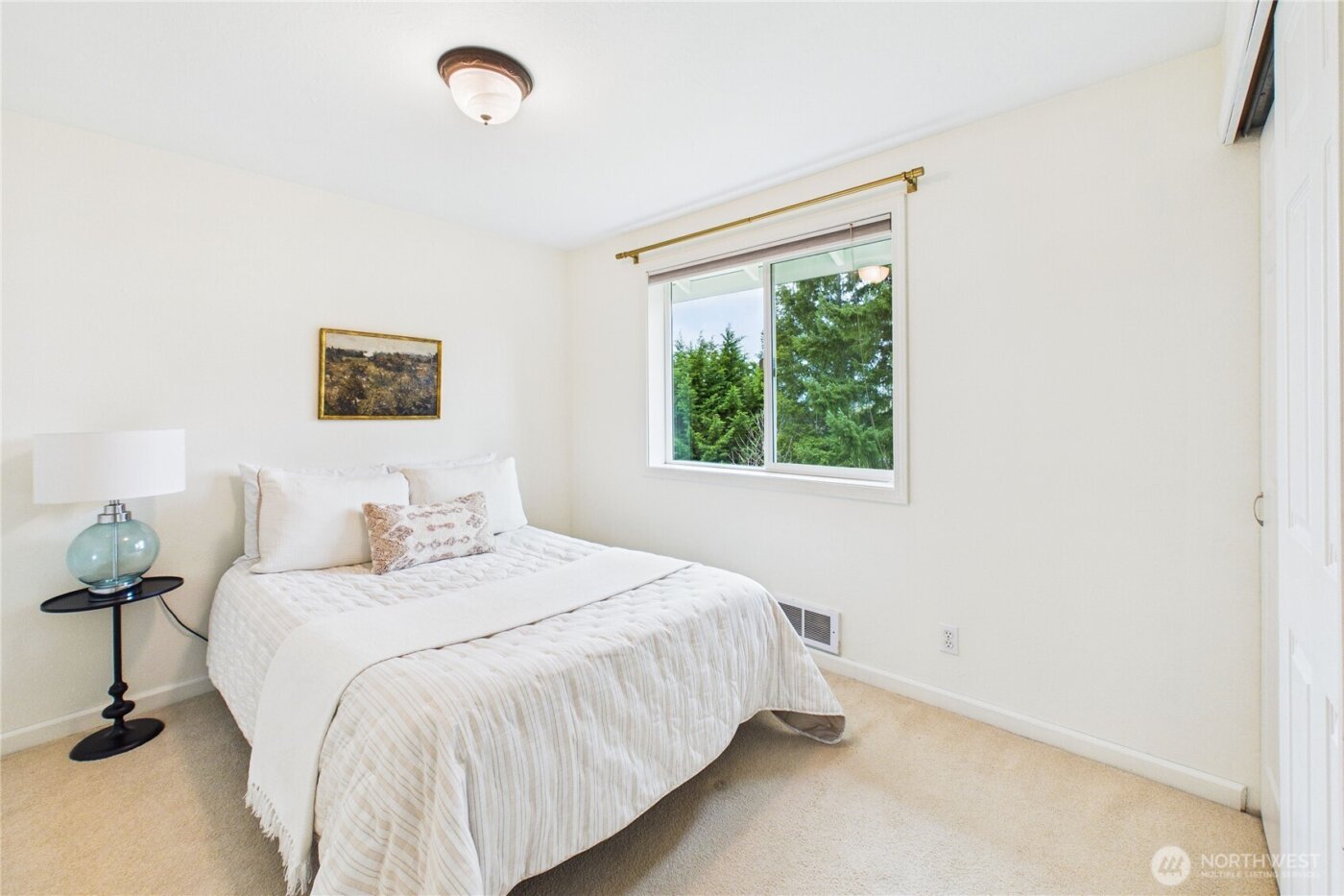 19975 Stavanger Place NE, Poulsbo, WA 98370