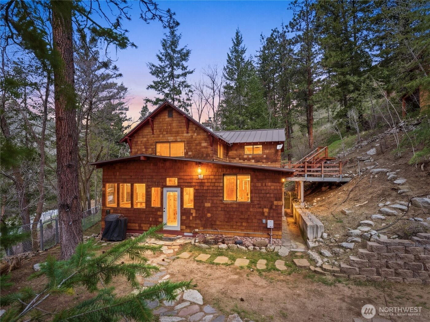 9606 Entiat River Road , Entiat, WA 98822