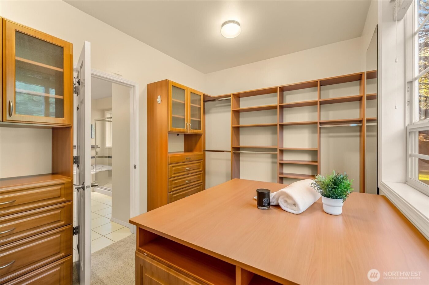 13718 58th Street SE, Snohomish, WA 98290-9404