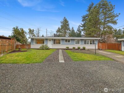 1615 N 196th Place , Shoreline, WA 98133