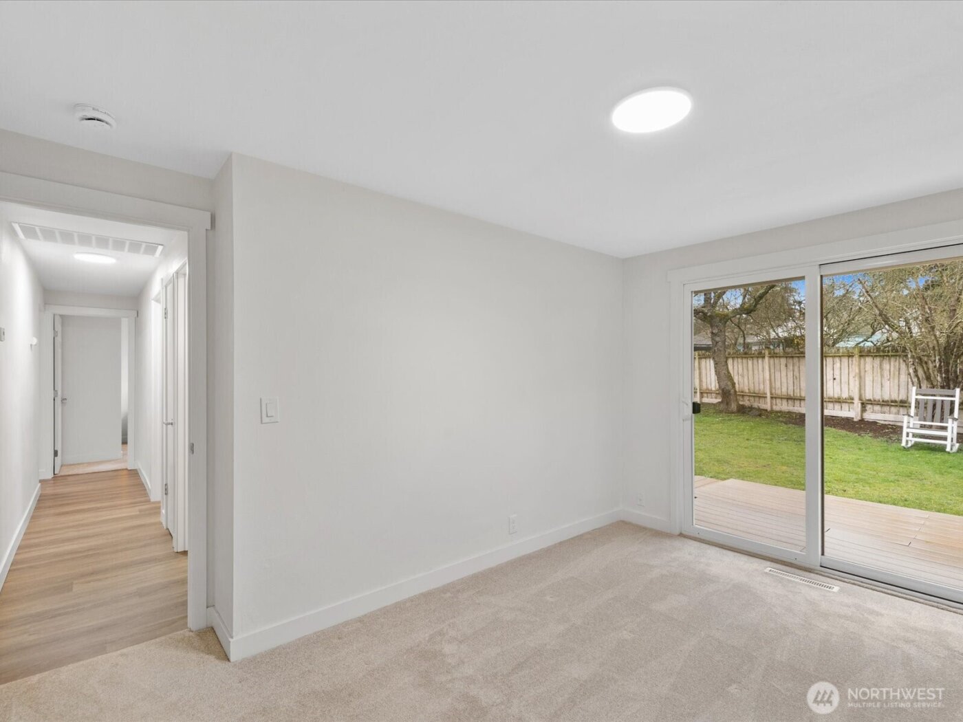 1615 N 196th Place , Shoreline, WA 98133