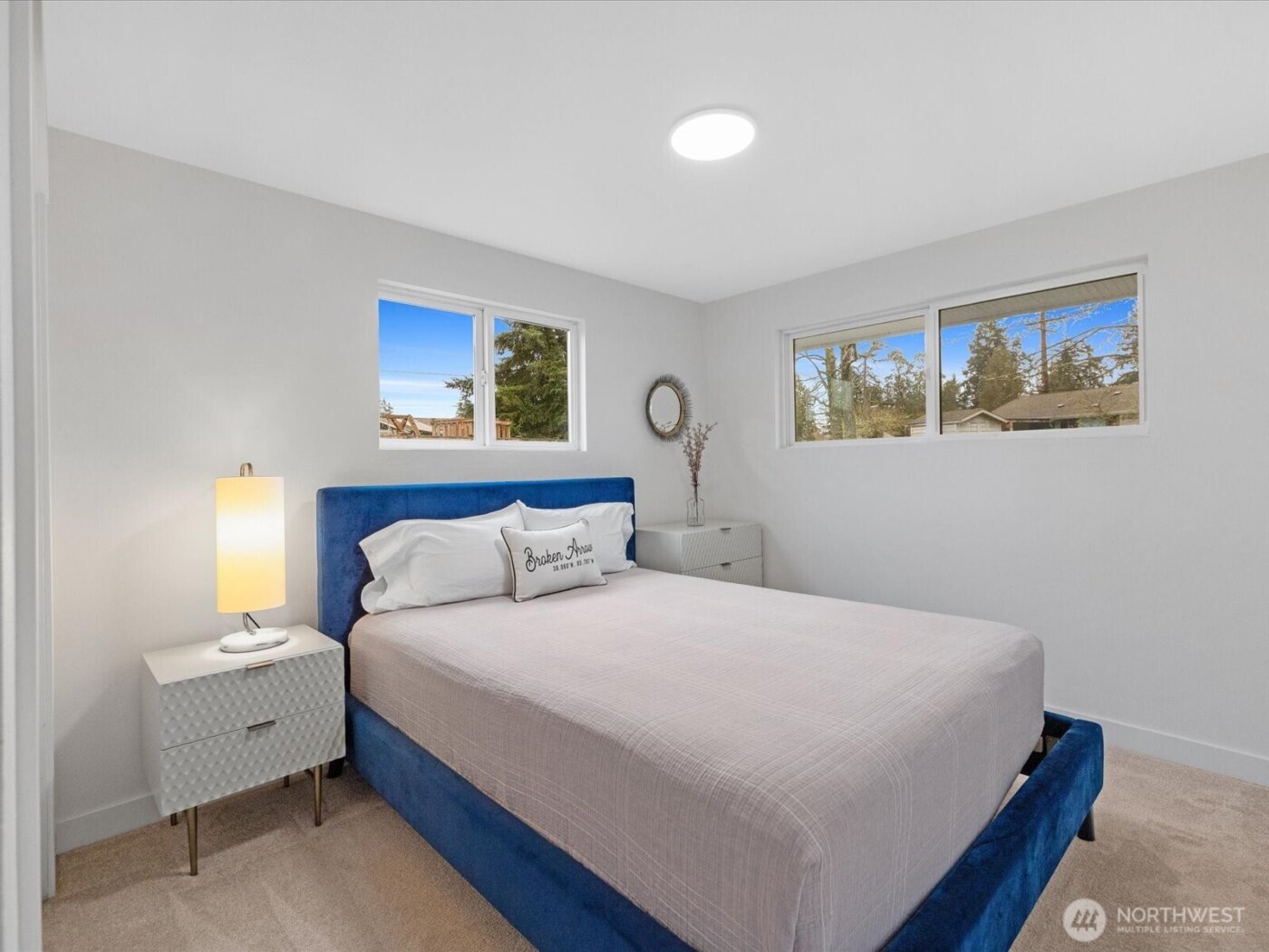 1615 N 196th Place , Shoreline, WA 98133