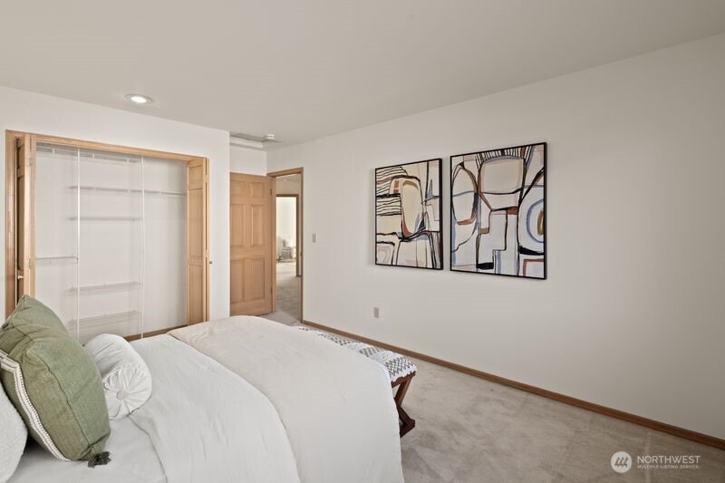 14610 SE 184th Place , Renton, WA 98058