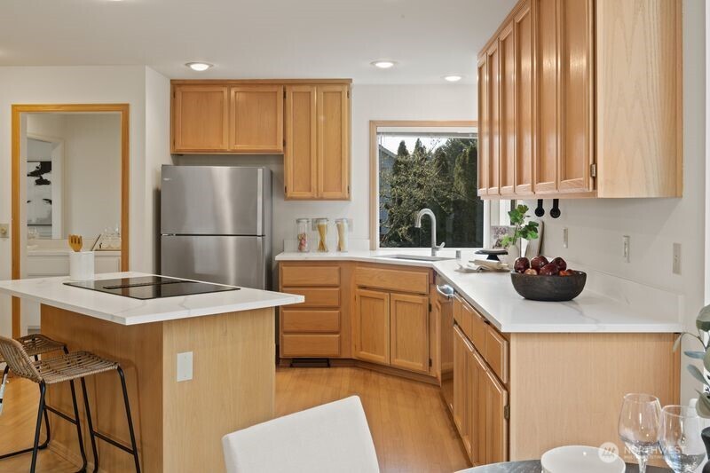 14610 SE 184th Place , Renton, WA 98058