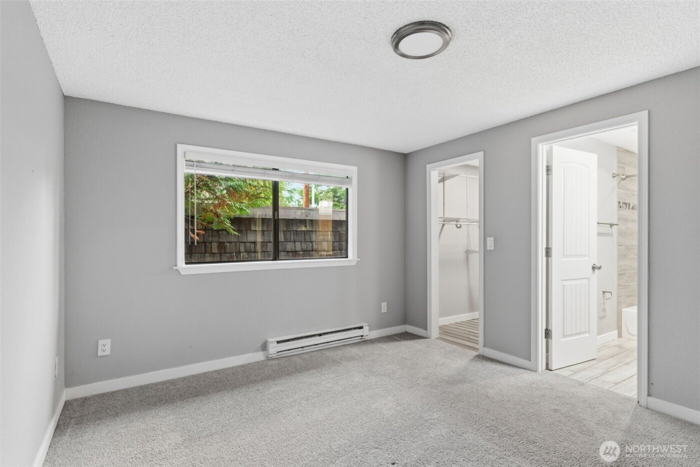 8621 25th Avenue SW #B, Seattle, WA 98106