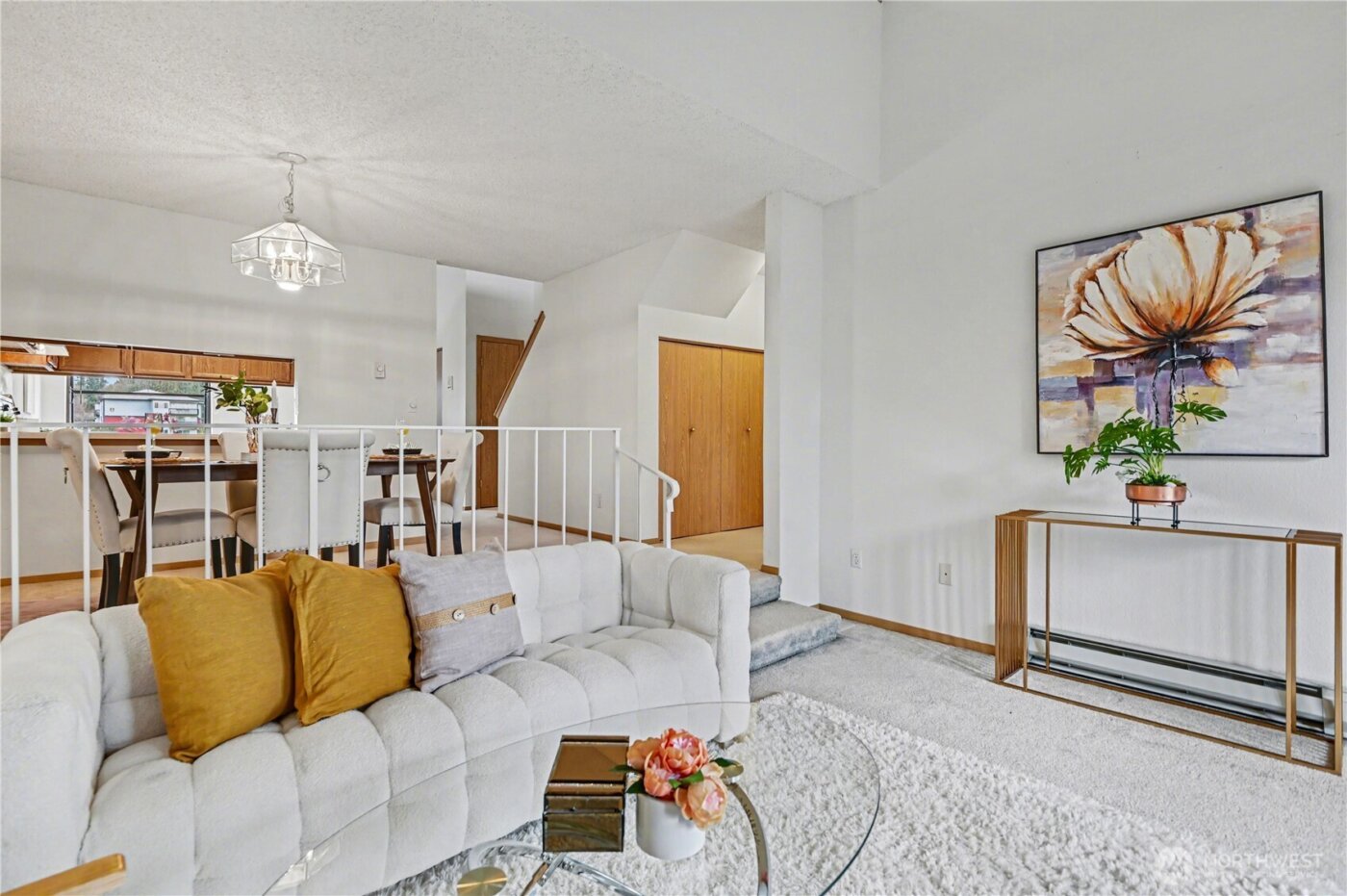 23001 Lakeview Dr #302, Mountlake Terrace, WA 98043-2361