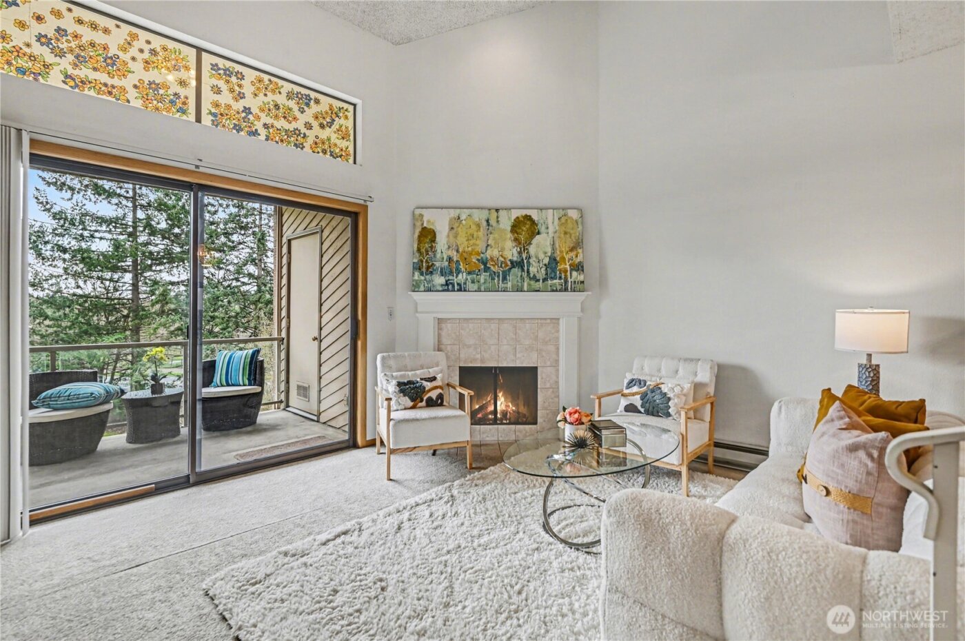 23001 Lakeview Dr #302, Mountlake Terrace, WA 98043-2361