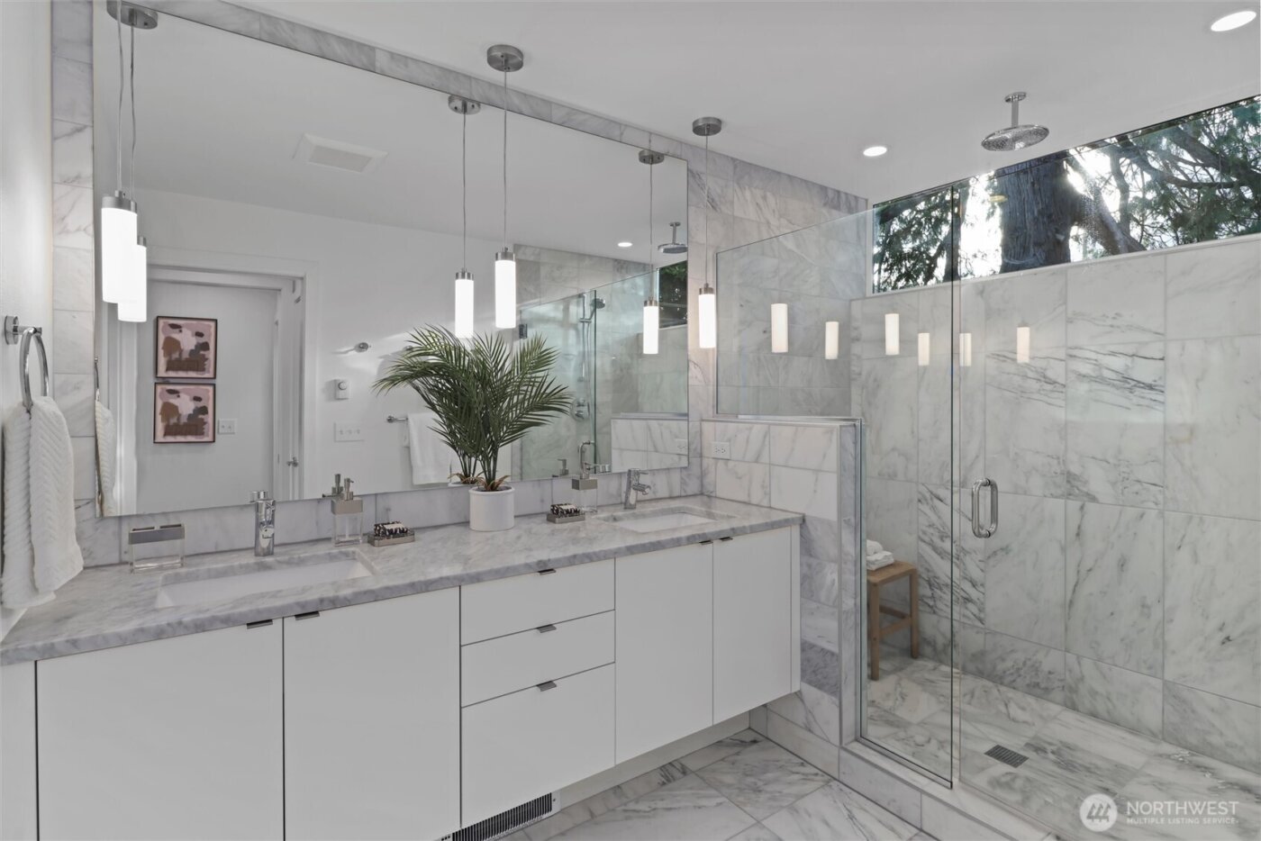 3609 N Whitman Ave , Seattle, WA 98103