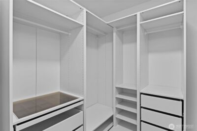 3609 N Whitman Ave , Seattle, WA 98103 - Photo 17