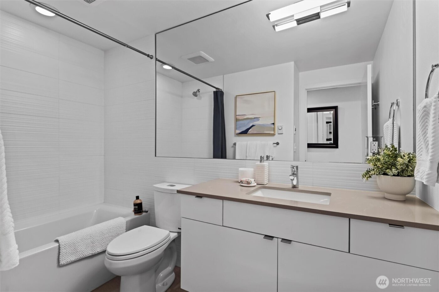 3609 N Whitman Ave , Seattle, WA 98103