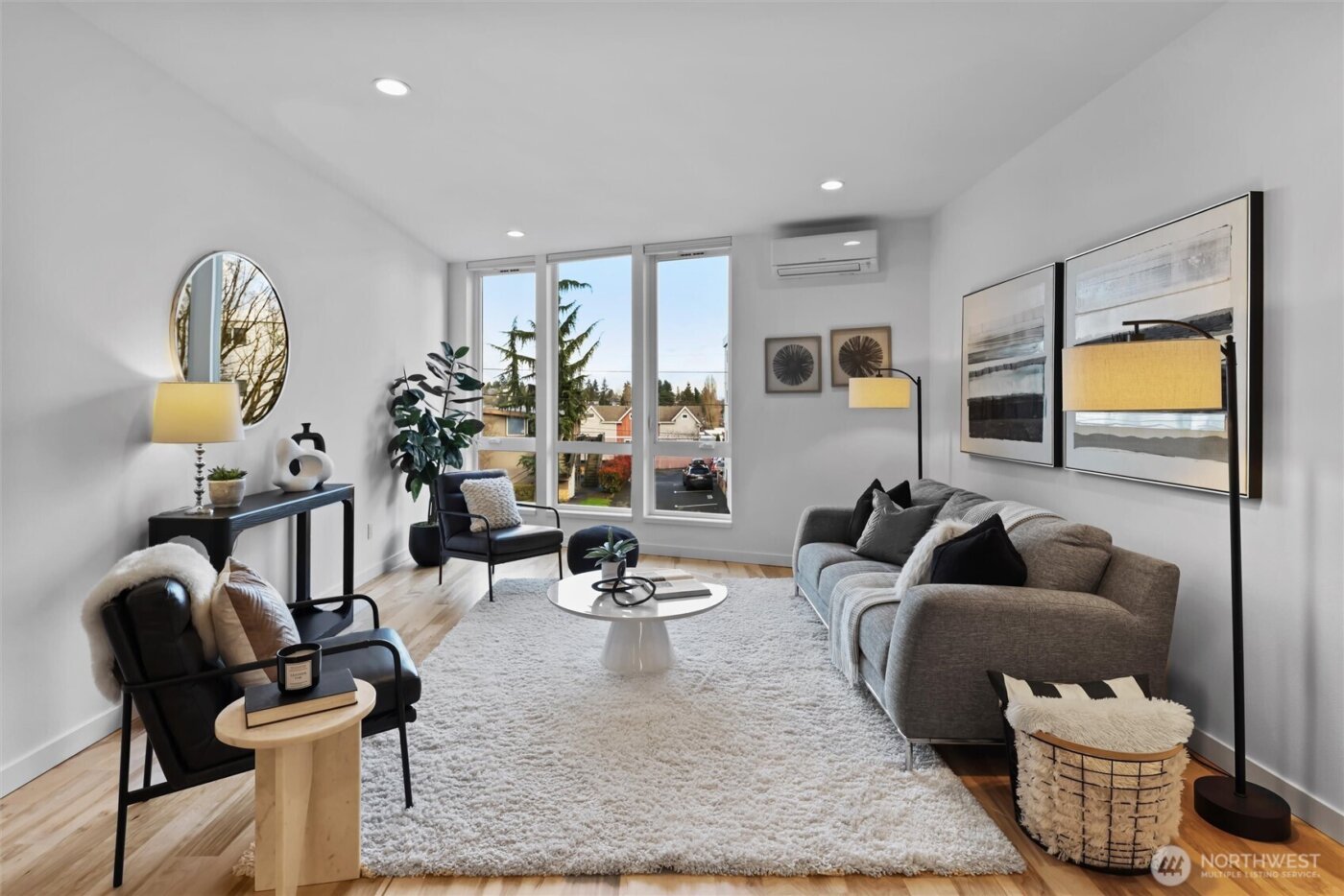 3609 N Whitman Ave , Seattle, WA 98103