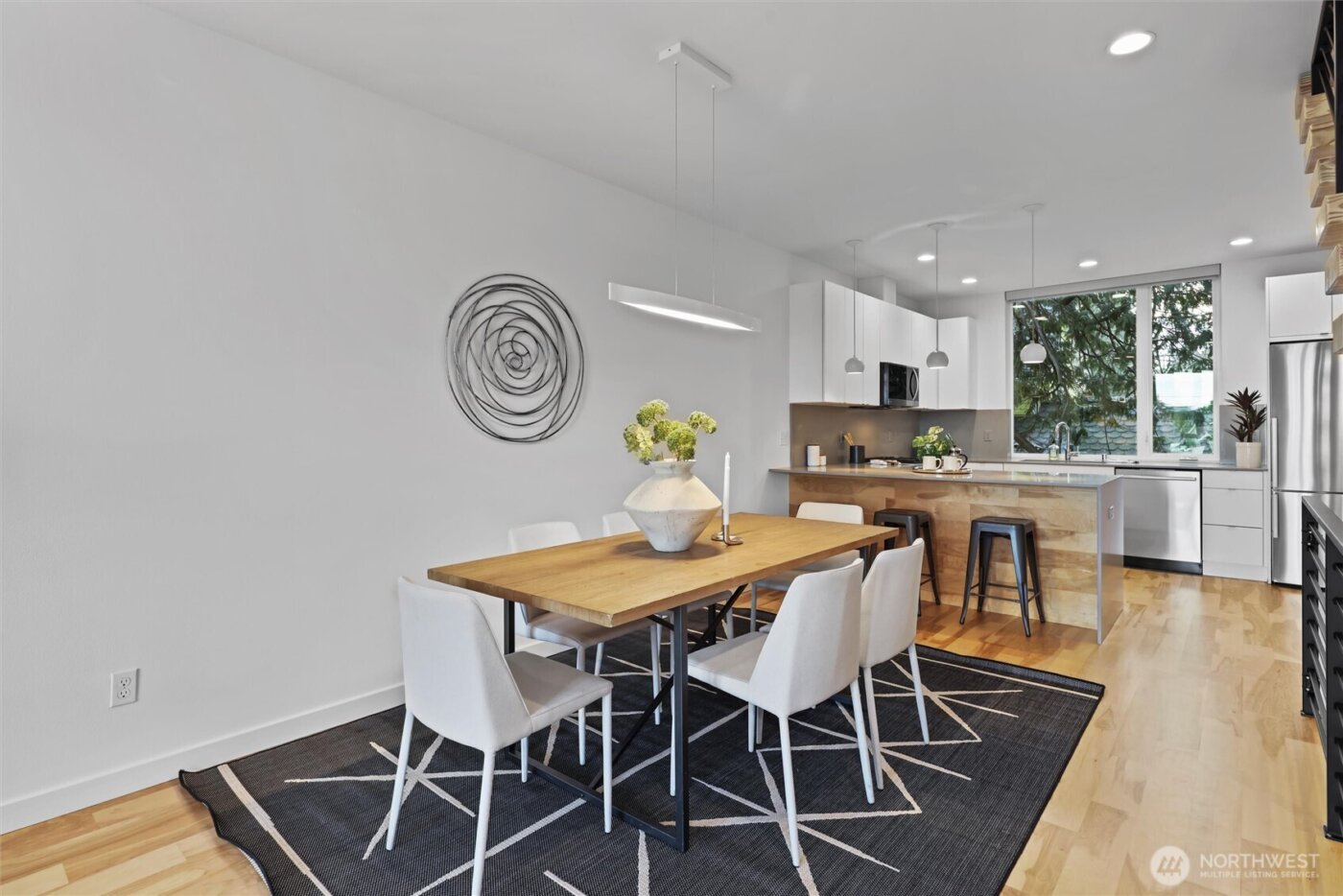 3609 N Whitman Ave , Seattle, WA 98103