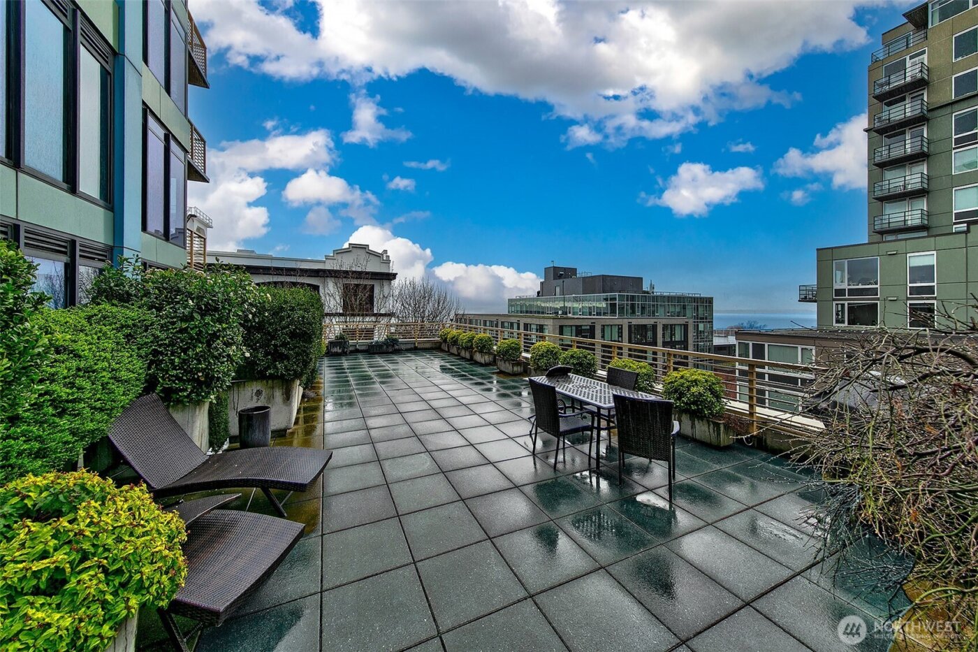 2716 Elliott Avenue #406, Seattle, WA 98121