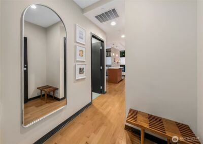 2716 Elliott Avenue #406, Seattle, WA 98121 - Photo 2