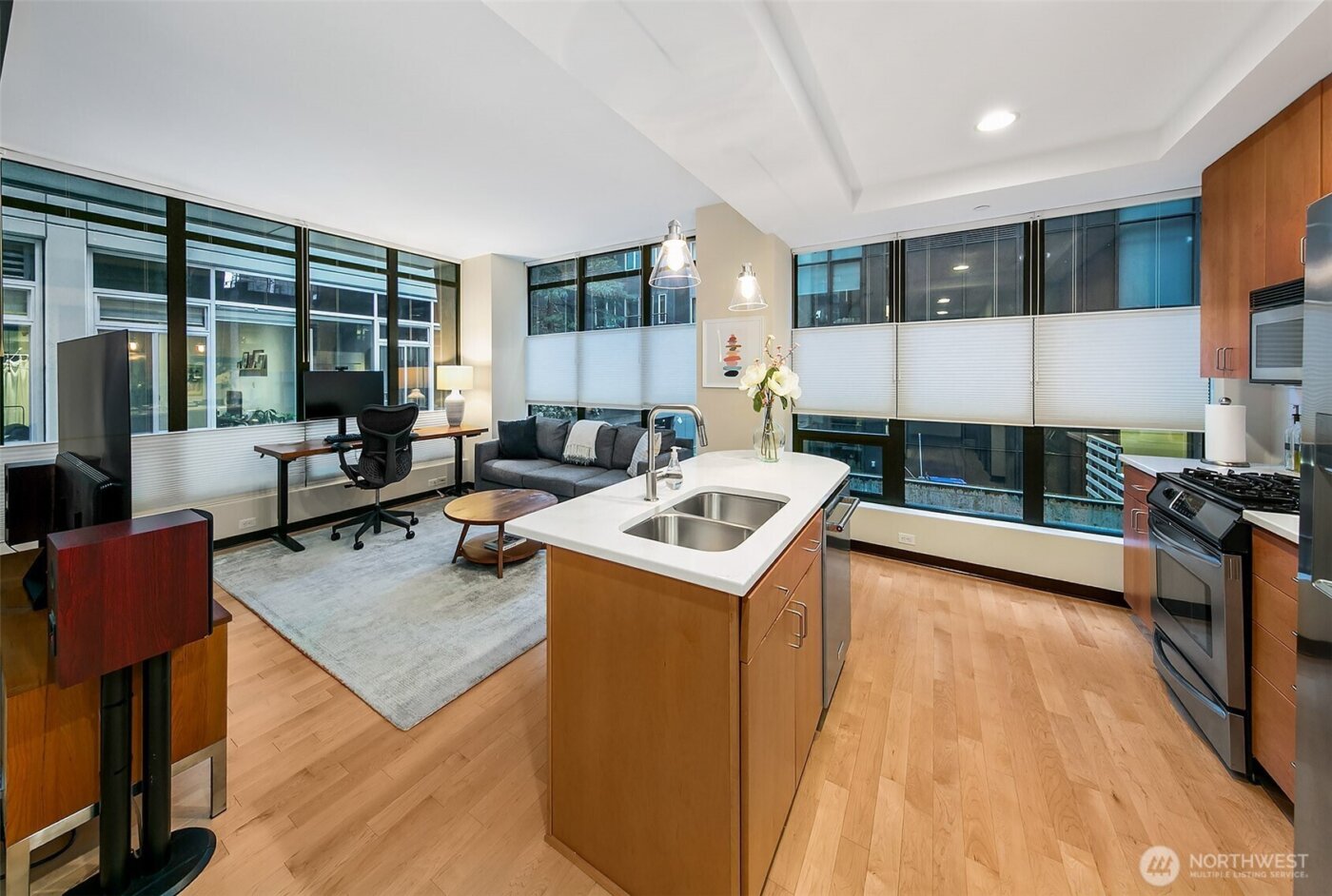 2716 Elliott Avenue #406, Seattle, WA 98121