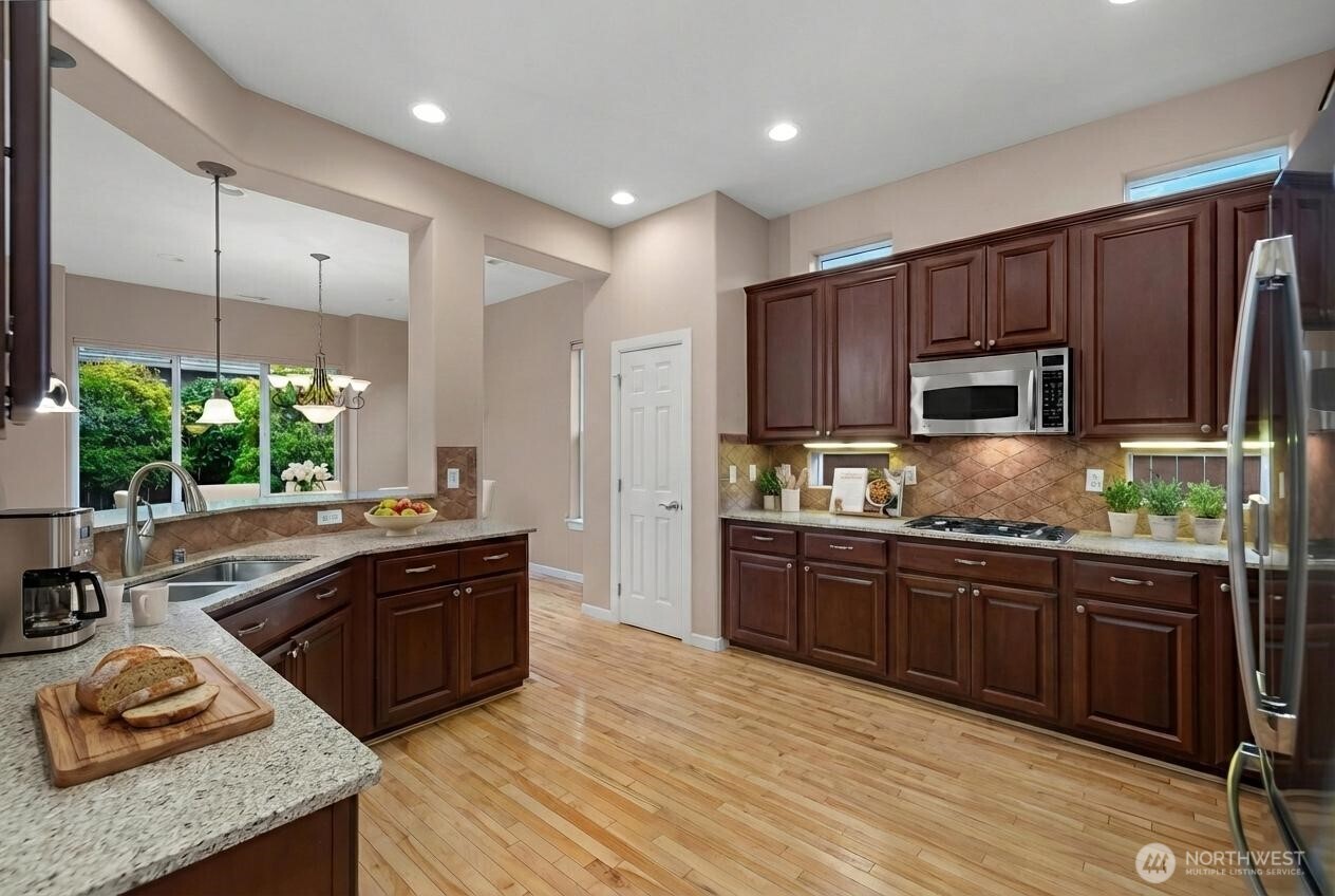 8218 Camano Loop NE, Lacey, WA 98516