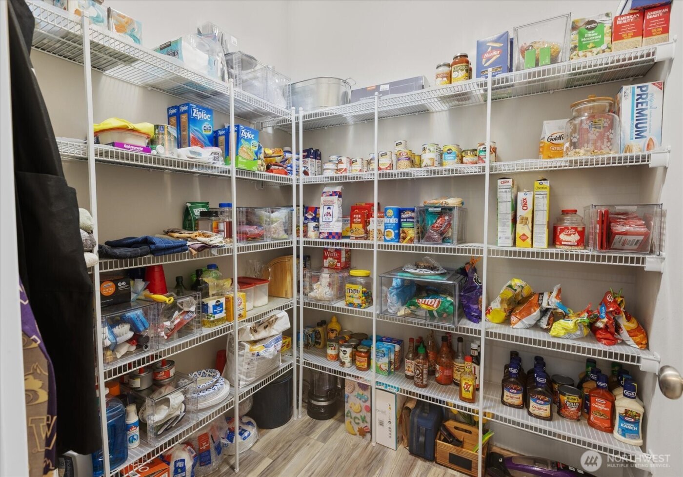 715 153rd Street SW, Lynnwood, WA 98087