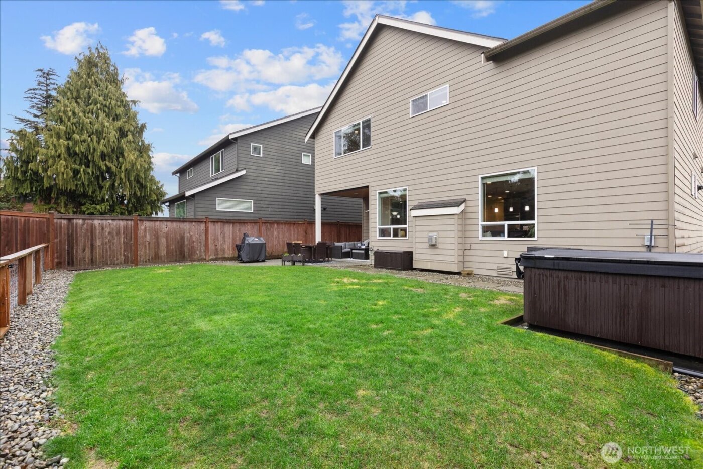 715 153rd Street SW, Lynnwood, WA 98087