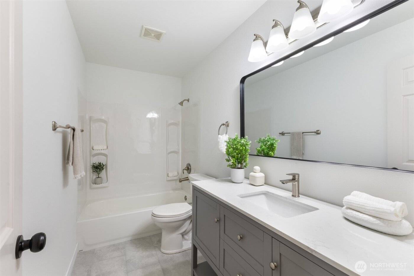 8925 179th Street E, Puyallup, WA 98375