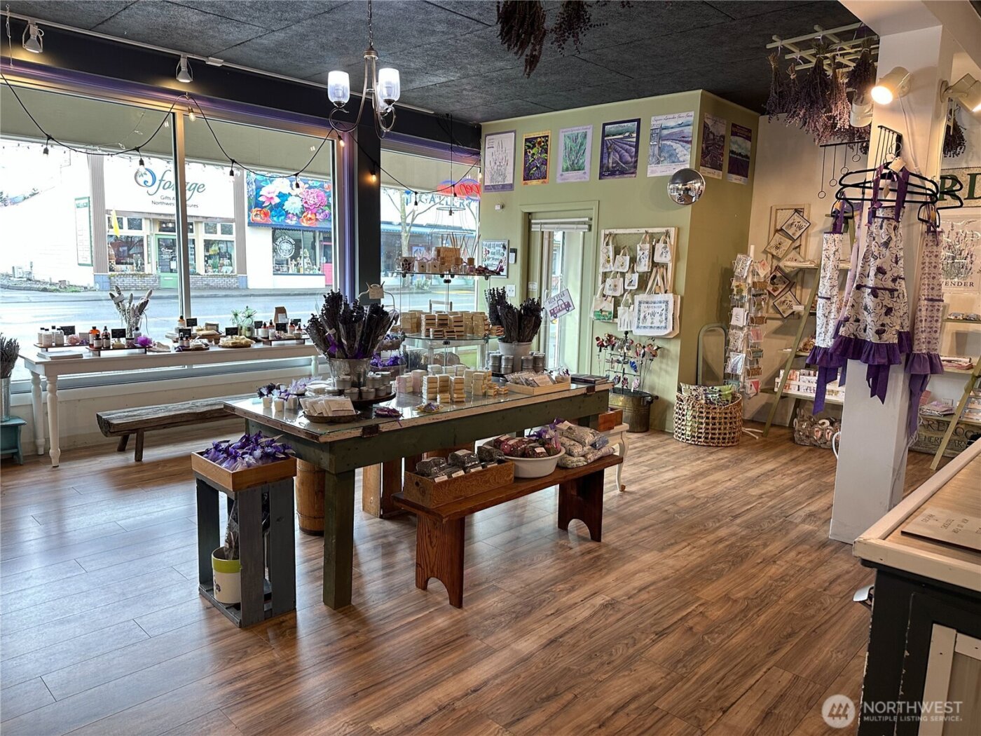 120 W Washington Street , Sequim, WA 98382