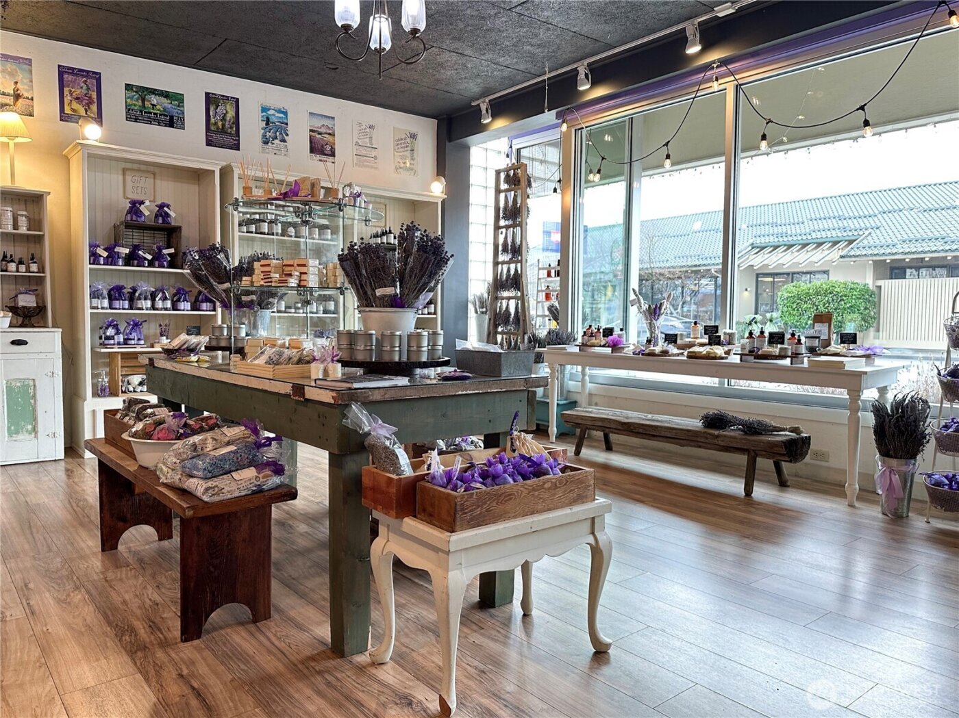 120 W Washington Street , Sequim, WA 98382